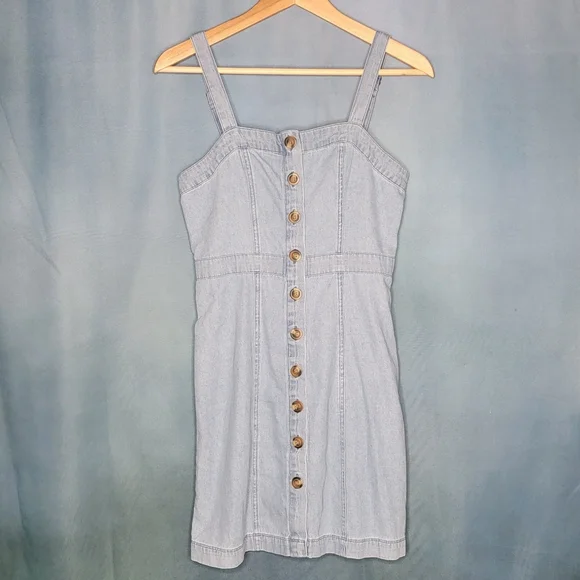 American Eagle Denim Button-Down Dress - Picture 4 of 8